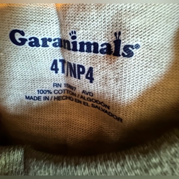 2 Sets Nautica Red and Plaid Set and camouflage wranglers Garanimals® - Picture 13 of 15